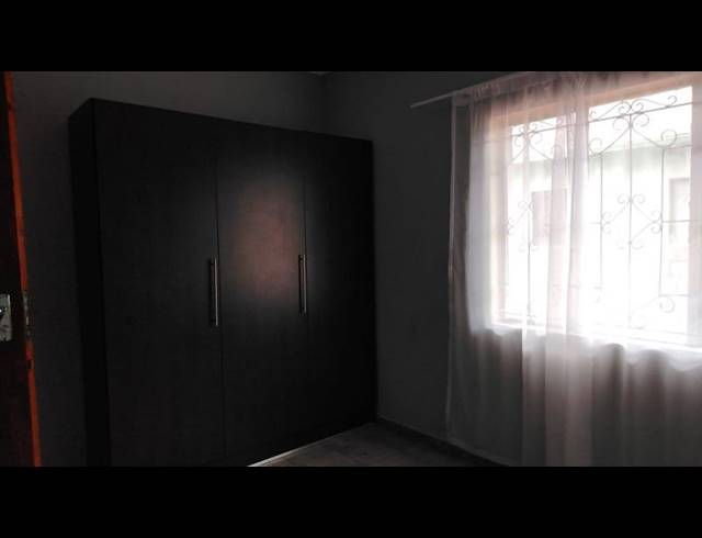 3 BEDROOM PROPERTY TO RENT IN LEBOWAKGOMO UNIT A